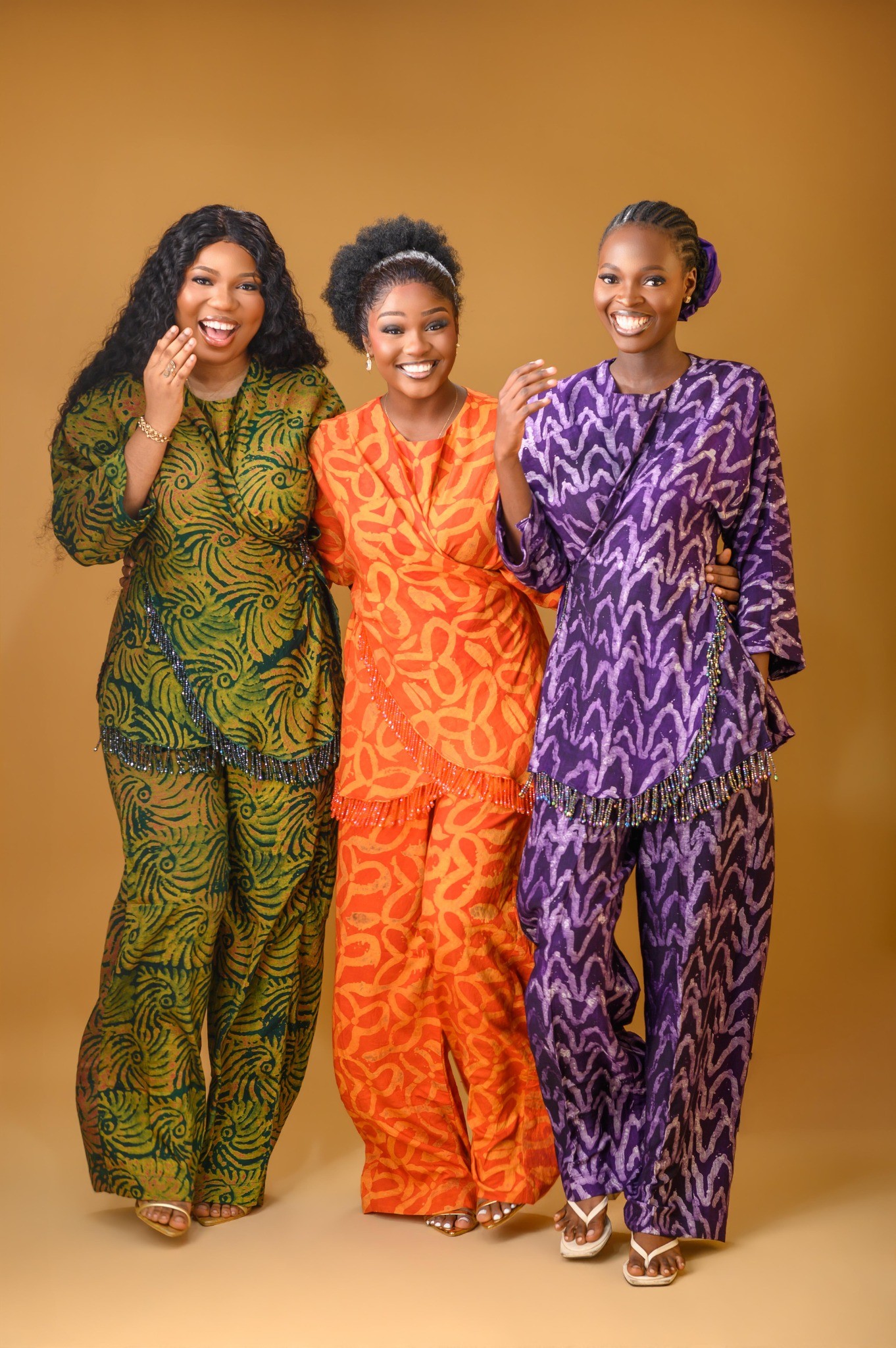 Group of ladies wearing the Vivienne set